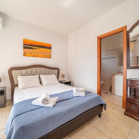 Eleonas Apartments Pouláta 外观 照片